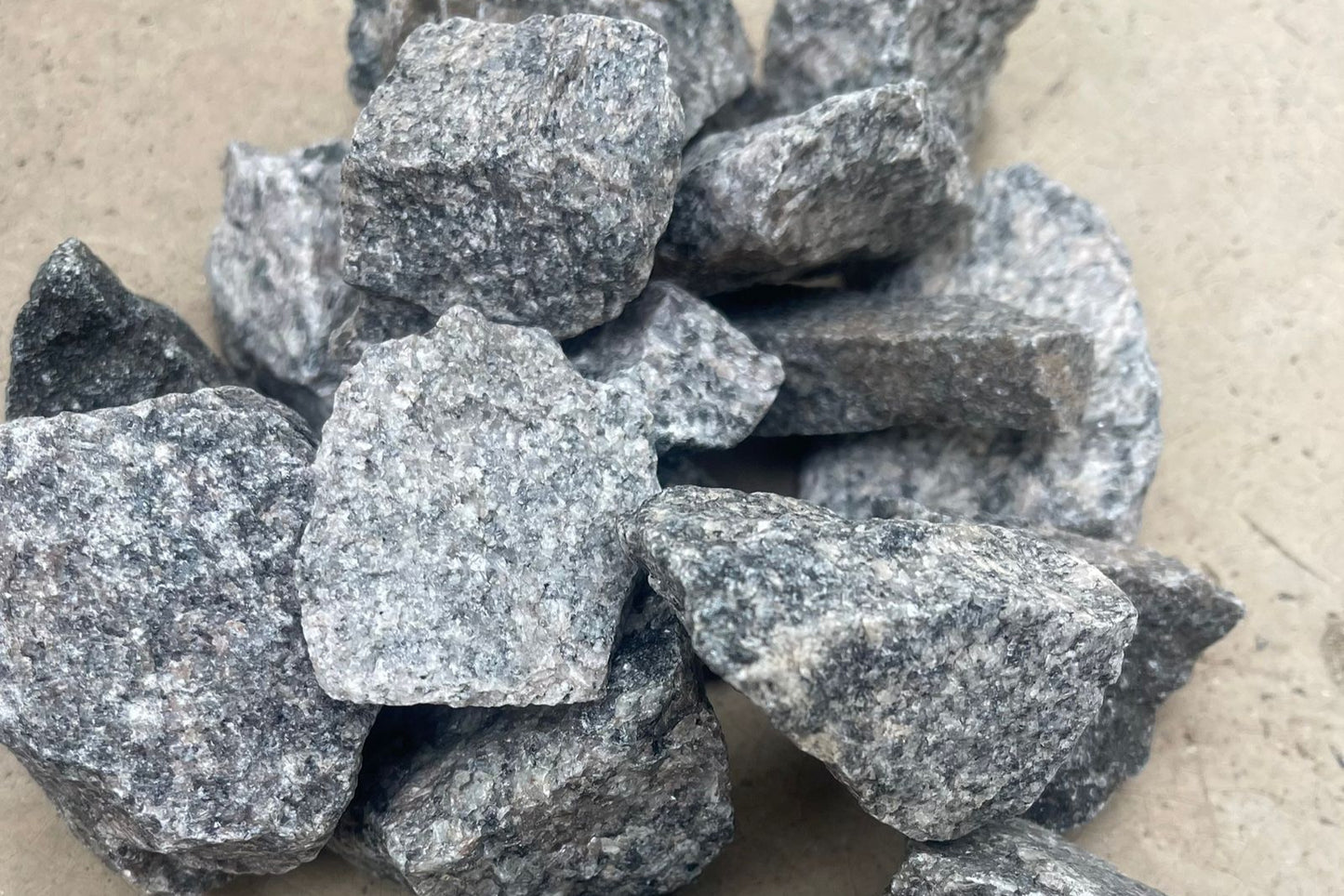10m3 36mm-40mm grey stones (Delivered)